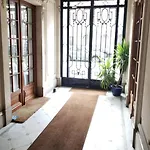Apartment Champs De Mars Deschanel